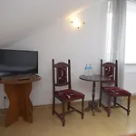 Magnat W Borczu Kwatera prywatna Borcz