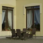 Kwatera prywatna Magnat W Borczu *