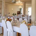 Magnat W Borczu Kwatera prywatna Borcz